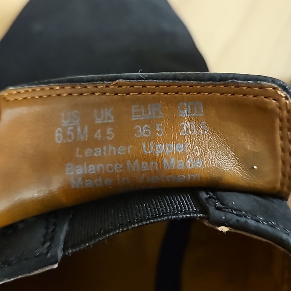 Franco Sarto Suede black flats sz. 6.5 - Picture 3 of 14